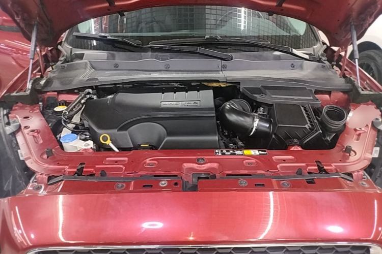 Used Jaguar E-PACE 2018 P200 S China VI Engine Bay
