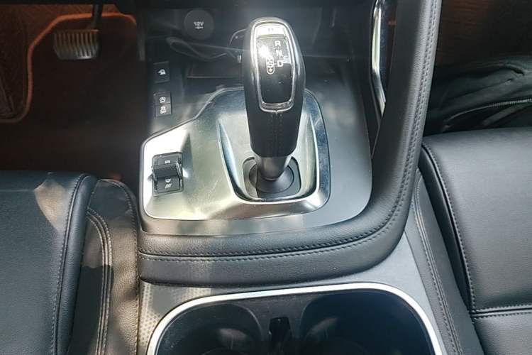 Used Jaguar E-PACE 2018 P200 S China V-standard Gear Lever