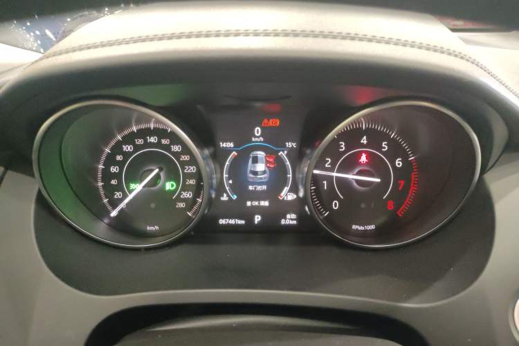 Used Jaguar E-PACE 2018 P200 S China VI Instrument Cluster