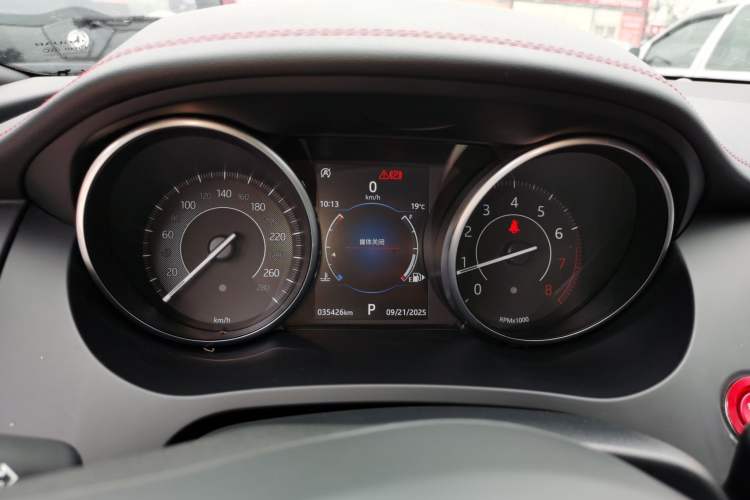 Used Jaguar E-PACE 2018 P200 First Edition Limited Edition China V Standard Instrument Cluster