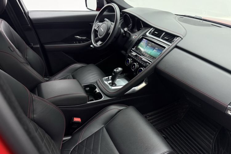 Used Jaguar E-PACE 2018 P200 First Edition Limited Edition China VI Interior 10