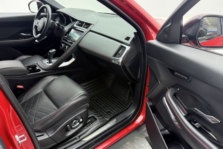 Used Jaguar E-PACE 2018 P200 First Edition Limited Edition China VI Interior 14
