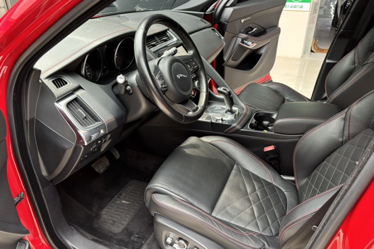 Used Jaguar E-PACE 2018 P200 First Edition Limited Edition China V Standard Interior 4