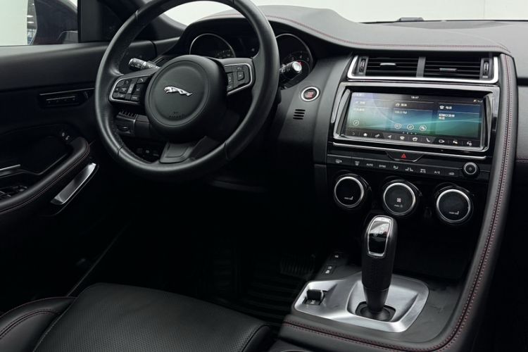 Used Jaguar E-PACE 2018 P200 First Edition Limited Edition China VI Interior 6