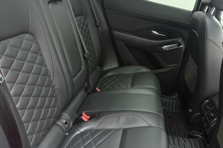 Used Jaguar E-PACE 2018 P200 First Edition Limited Edition China VI Interior 8