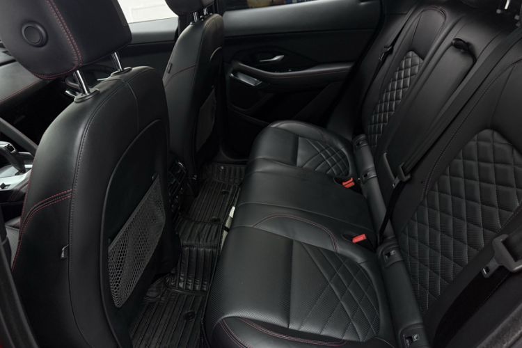 Used Jaguar E-PACE 2018 P200 First Edition Limited Edition China VI Interior 9