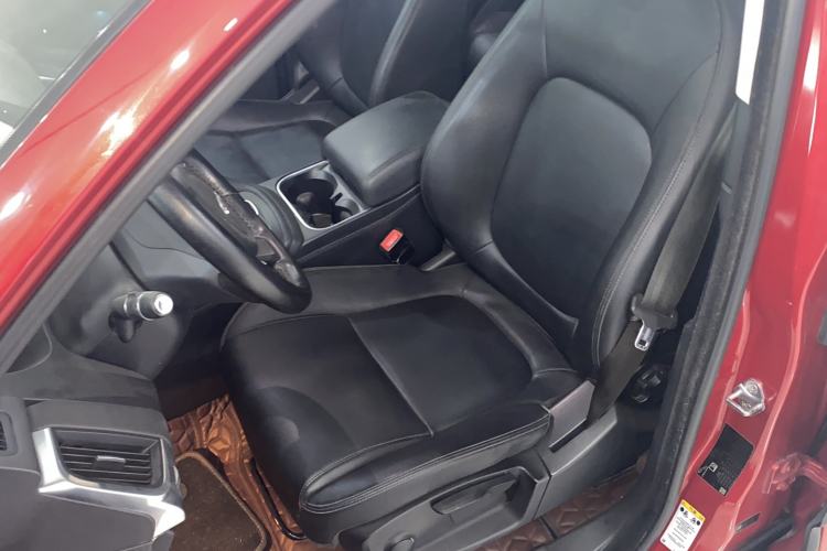 Used Jaguar E-PACE 2018 P200 China VI Left Front Seat