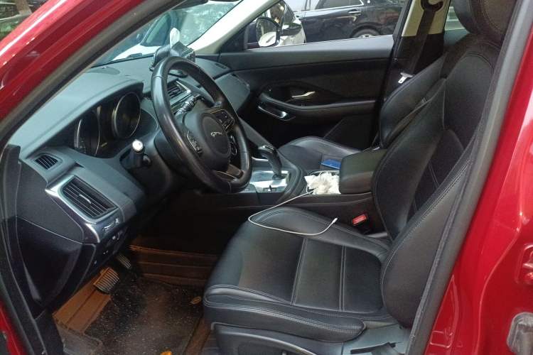 Used Jaguar E-PACE 2018 P200 S China VI Left Front Seat