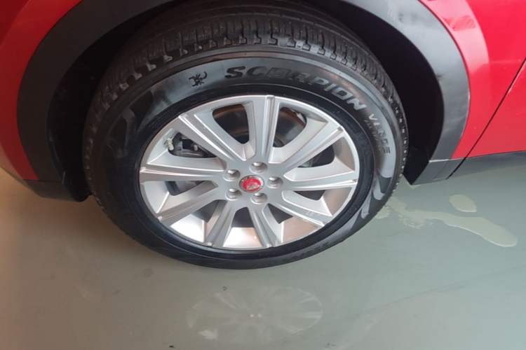 Used Jaguar E-PACE 2018 P200 China V Standard Left Front Wheel Hub