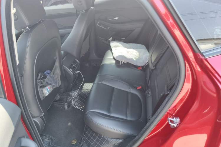 Used Jaguar E-PACE 2018 P200 S China VI Left Rear Seat