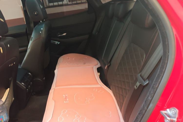 Used Jaguar E-PACE 2018 P200 First Edition Limited Edition China VI Left Rear Seat
