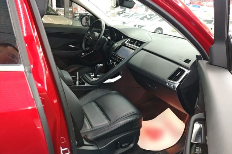 Used Jaguar E-PACE 2018 P200 S China VI Right Front Seat