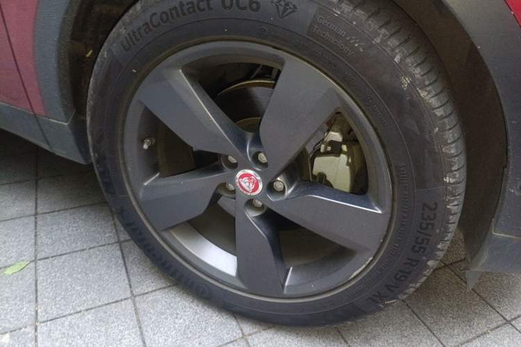 Used Jaguar E-PACE 2018 P200 S China VI Right Front Wheel Hub