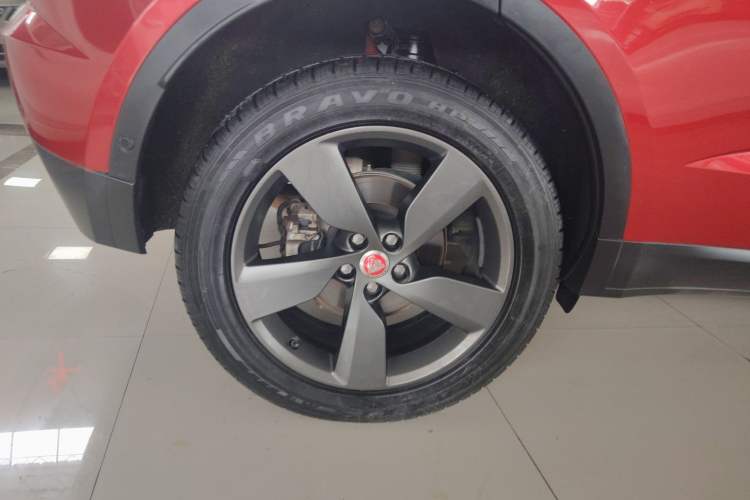 Used Jaguar E-PACE 2018 P250 SE China V-standard Right Rear Wheel Hub