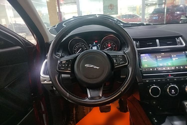 Used Jaguar E-PACE 2018 P200 S China VI Steering Wheel