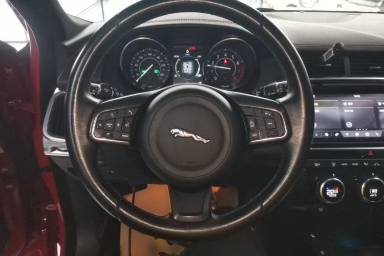 Used Jaguar E-PACE 2018 P200 First Edition Limited Edition China V Standard Steering Wheel