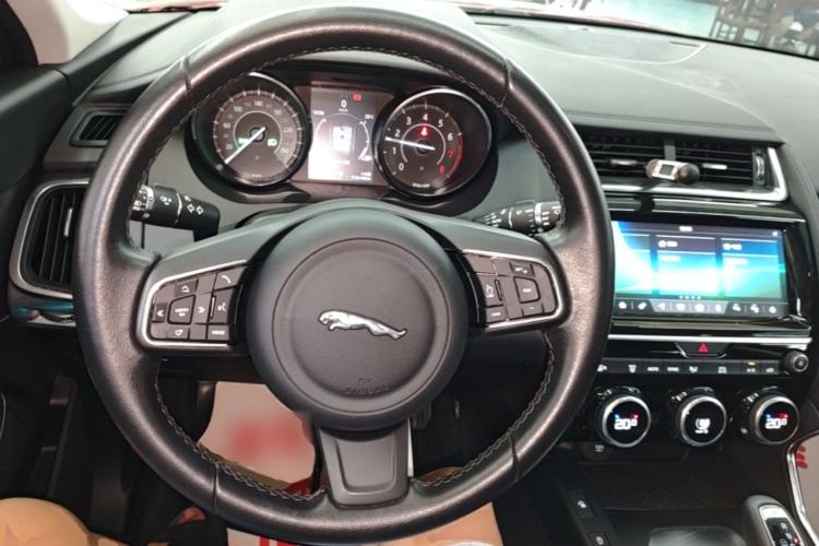 Used Jaguar E-PACE 2018 P200 S China VI Steering Wheel
