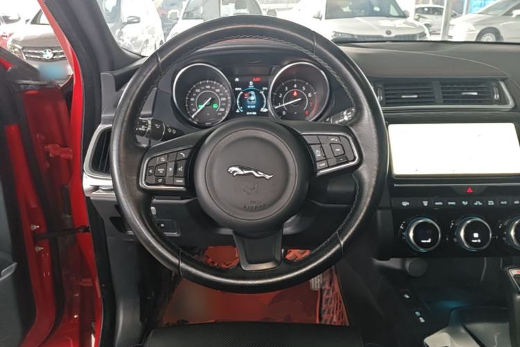Used Jaguar E-PACE 2018 P200 First Edition Limited Edition China V Standard Steering Wheel