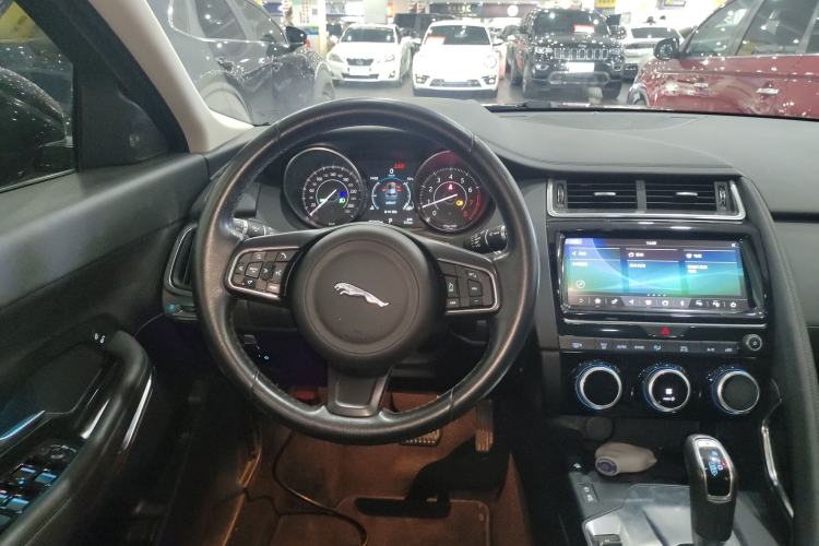 Used Jaguar E-PACE 2018 P200 S China VI Steering Wheel