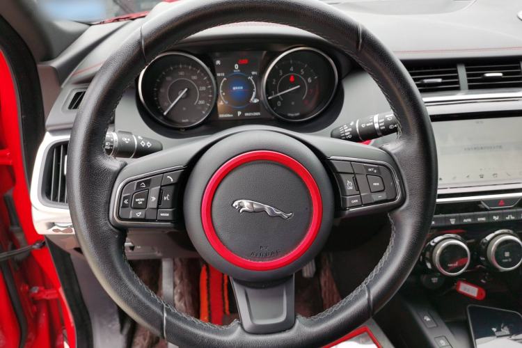 Used Jaguar E-PACE 2018 P200 First Edition Limited Edition China V Standard Steering Wheel