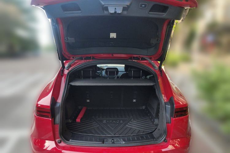 Used Jaguar E-PACE 2018 P200 First Edition Limited Edition China V Standard Trunk