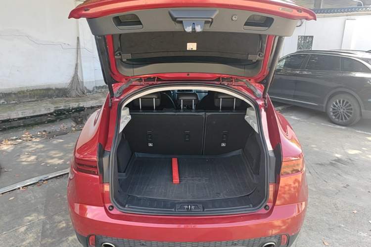 Used Jaguar E-PACE 2018 P200 S China V-standard Trunk