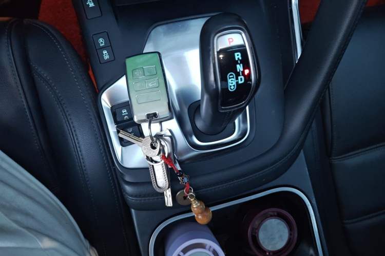 Used Jaguar E-PACE 2018 P250 S China V-standard Gear Lever