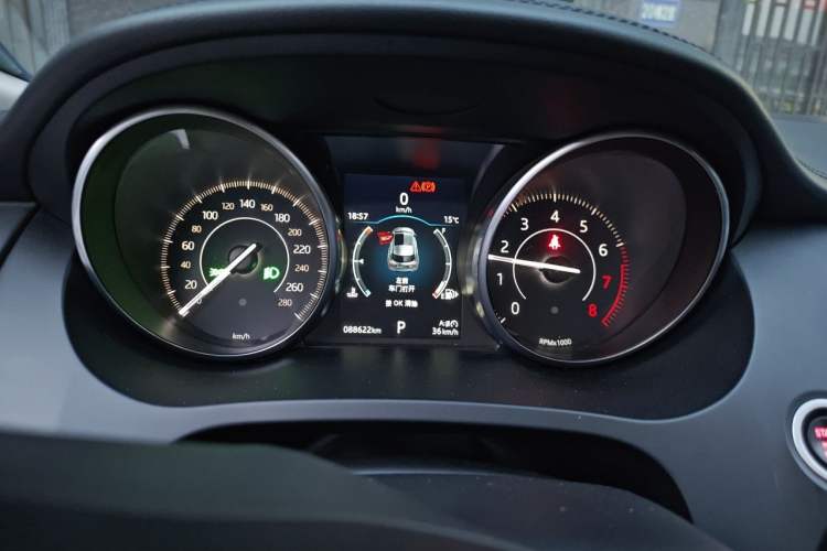 Used Jaguar E-PACE 2018 P250 S China V-standard Instrument Cluster