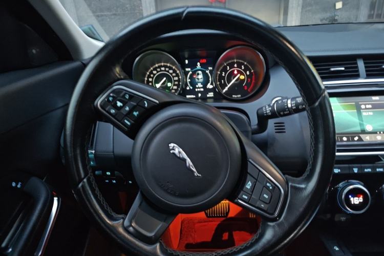 Used Jaguar E-PACE 2018 P250 S China V-standard Steering Wheel