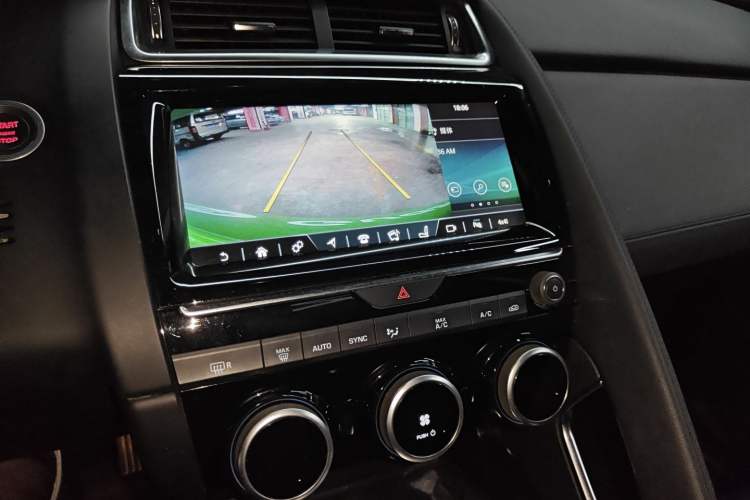 Used Jaguar E-PACE 2018 P250 S China VI Audio And AC Panel