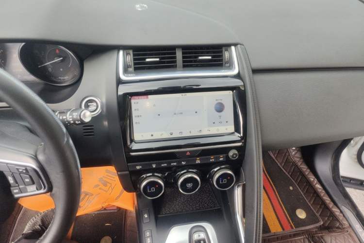 Used Jaguar E-PACE 2018 P200 China V Standard Audio And AC Panel