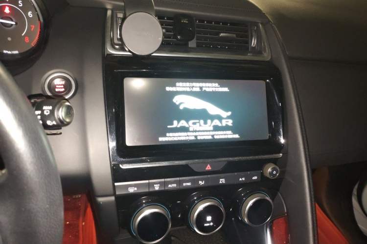 Used Jaguar E-PACE 2018 P200 S China V-standard Audio And AC Panel
