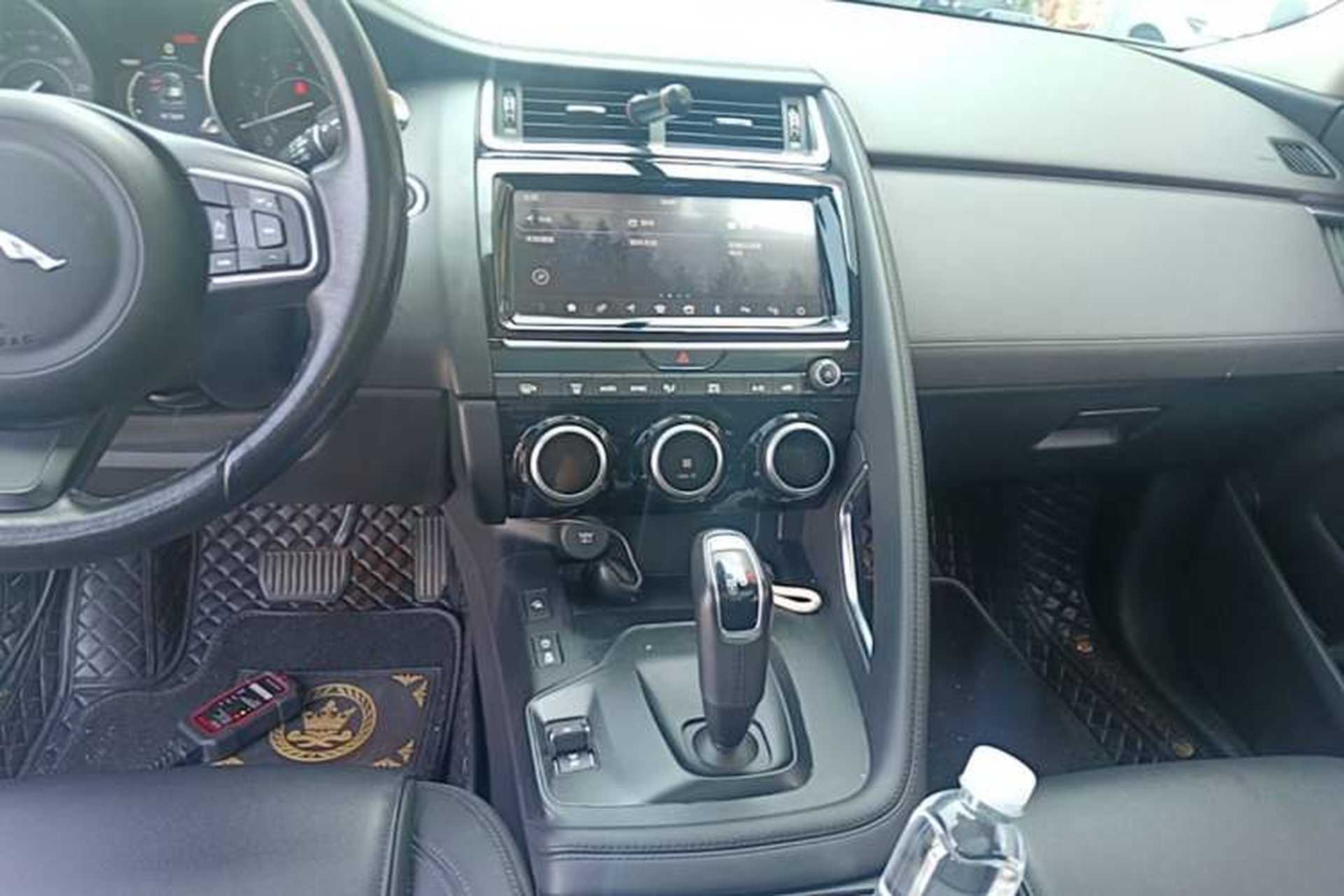 Used Jaguar E-PACE 2018 P250 S China VI Audio And AC Panel