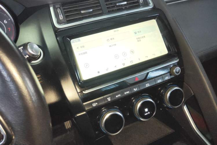 Used Jaguar E-PACE 2018 P200 S China VI Audio And AC Panel