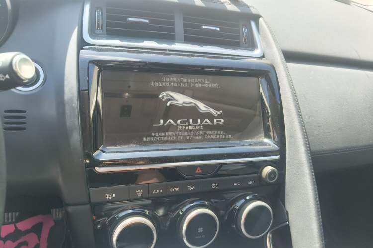 Used Jaguar E-PACE 2018 P200 S China VI Audio And AC Panel