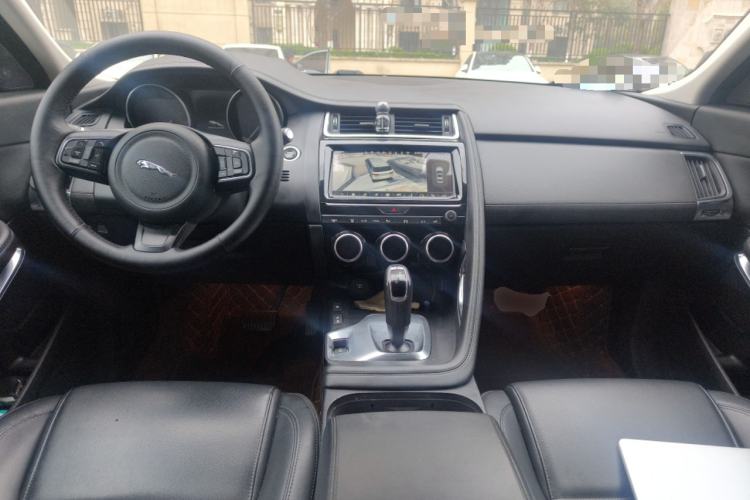 Used Jaguar E-PACE 2018 P200 S China VI Center Console
