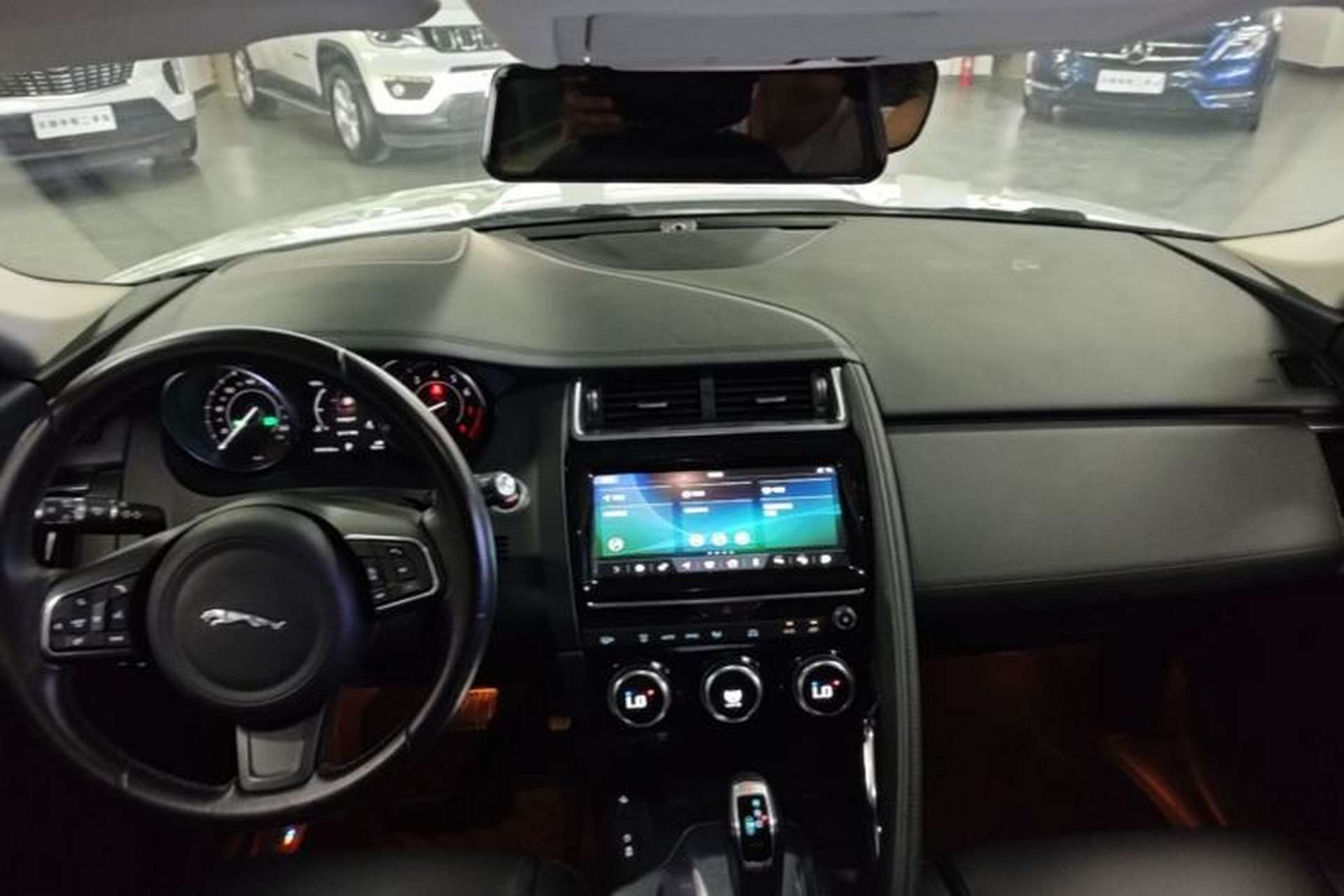 Used Jaguar E-PACE 2018 P250 S China V-standard Center Console