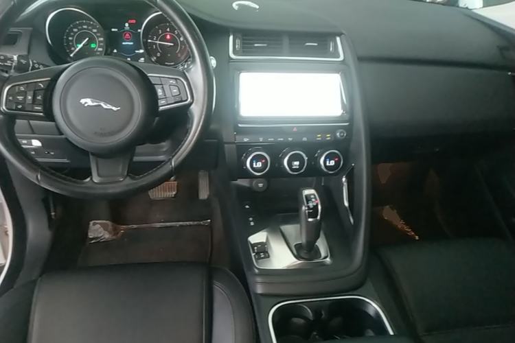 Used Jaguar E-PACE 2018 P250 S China V-standard Center Console
