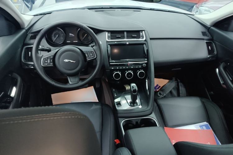 Used Jaguar E-PACE 2018 P200 S China VI Center Console