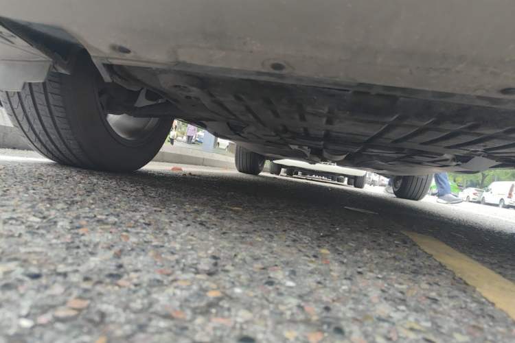 Used Jaguar E-PACE 2018 P200 S China VI Chassis Front