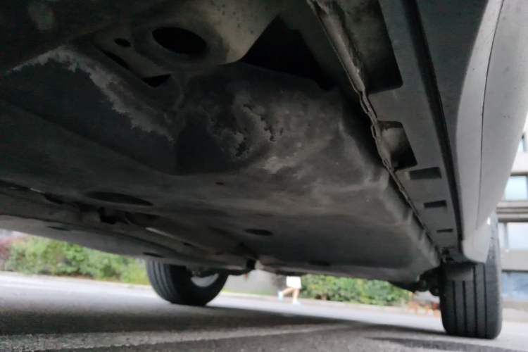 Used Jaguar E-PACE 2018 P200 S China VI Chassis Front Left