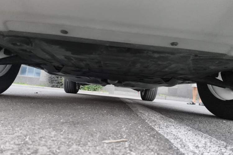 Used Jaguar E-PACE 2018 P200 S China VI Chassis Front