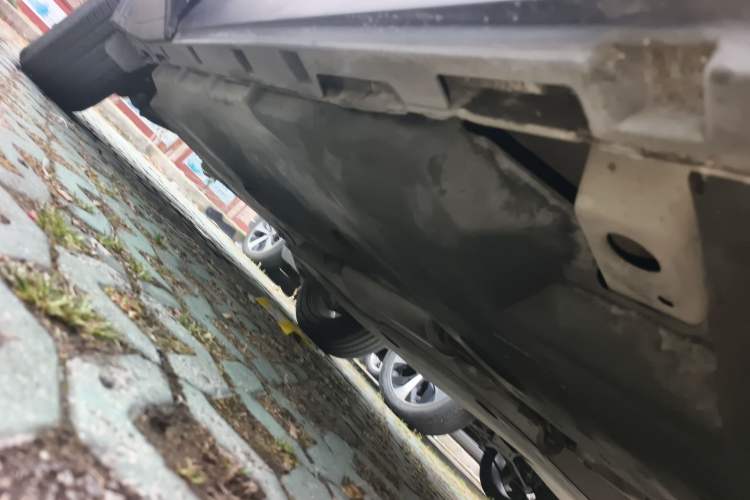 Used Jaguar E-PACE 2018 P200 S China VI Chassis Front Right