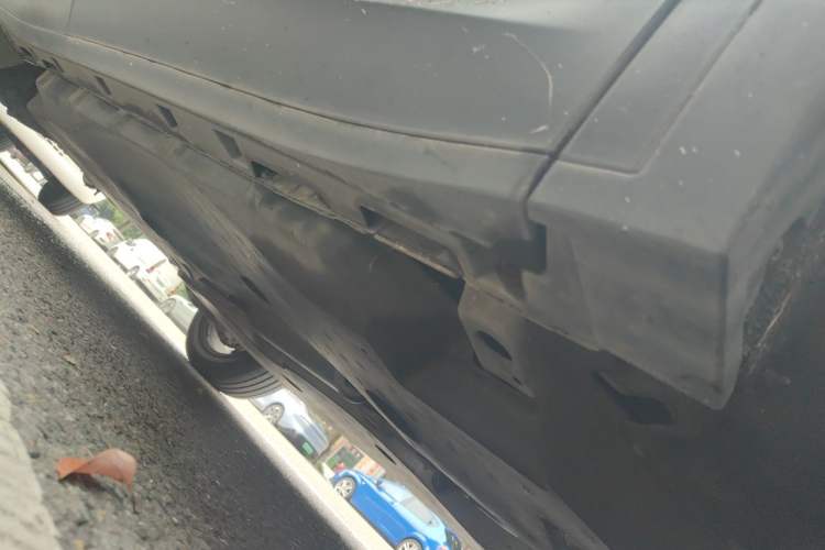 Used Jaguar E-PACE 2018 P200 S China VI Chassis Front Right