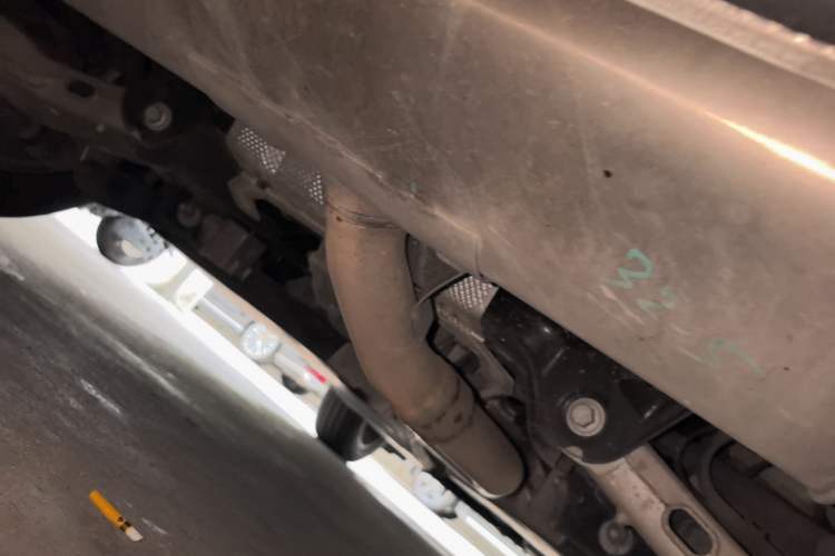 Used Jaguar E-PACE 2018 P200 S China VI Chassis Rear