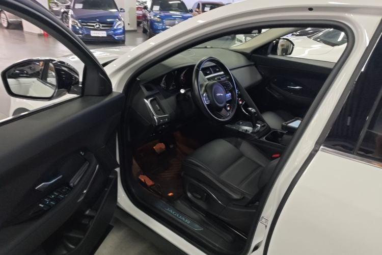 Used Jaguar E-PACE 2018 P250 S China V-standard Driver Seat