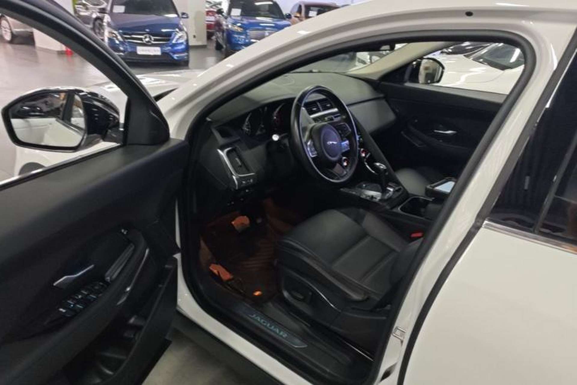 Used Jaguar E-PACE 2018 P250 S China V-standard Driver Seat