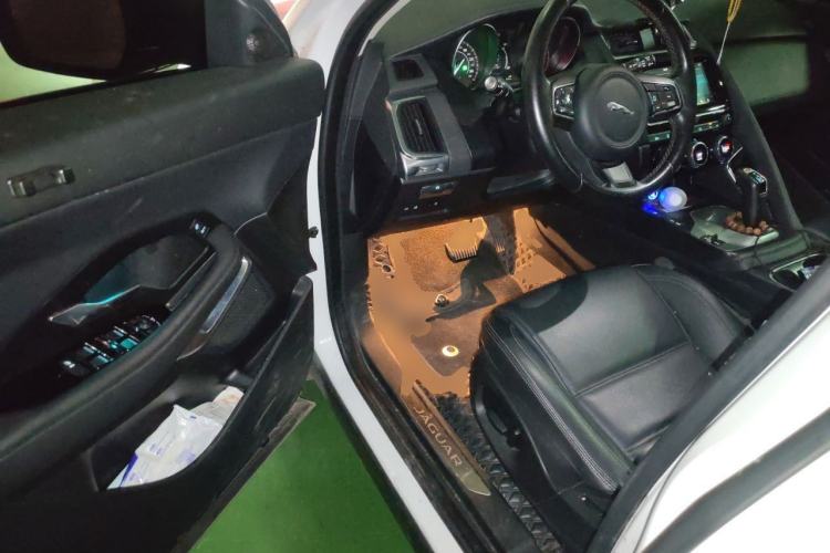 Used Jaguar E-PACE 2018 P200 S China V-standard Driver Seat