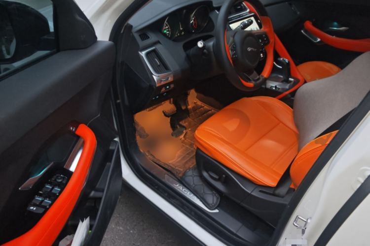 Used Jaguar E-PACE 2018 P250 S China VI Driver Seat
