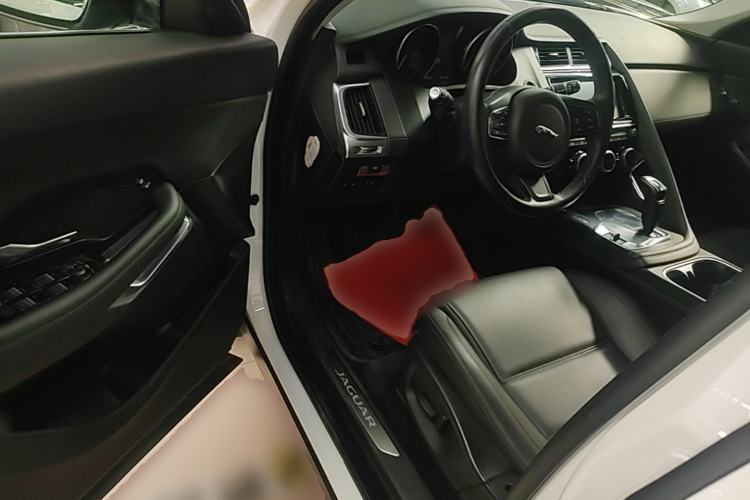 Used Jaguar E-PACE 2018 P200 S China VI Driver Seat
